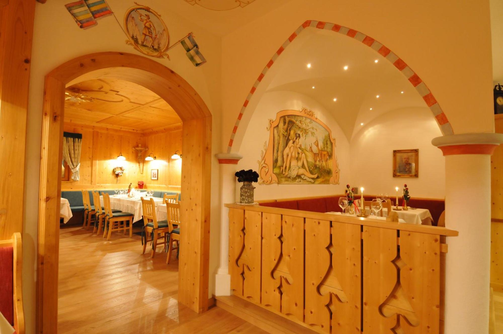 Hotel Valacia ポッツァ・ディ・ファッサ エクステリア 写真